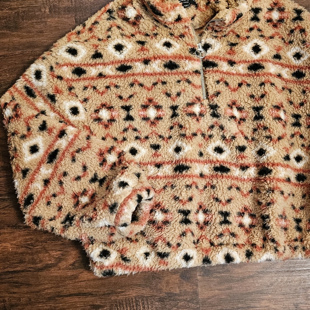 Aztec Sweater - Picture 2 of 4